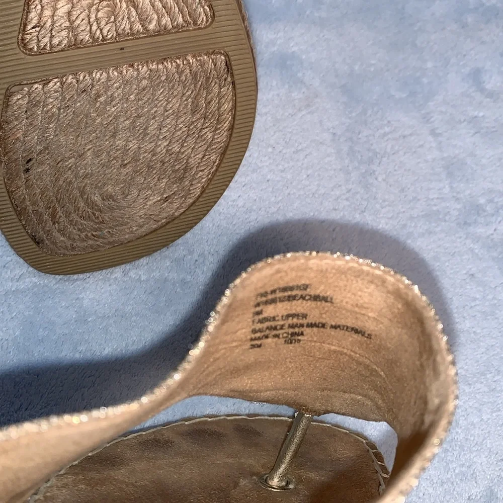White mountain women’s sandals